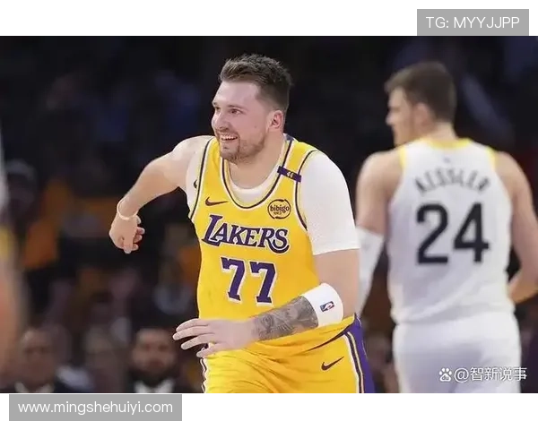 东契奇砍下38分难救主 湖人多点开花力克黄蜂再取关键胜