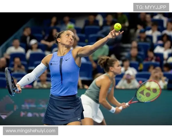 埃拉尼保利尼在中网再度携手晋级女双决赛展现持久稳定统治力