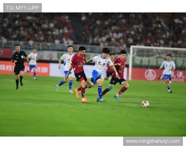 业余联赛涌现多名草根明星引发广泛关注促全民体育热潮新风尚的形成